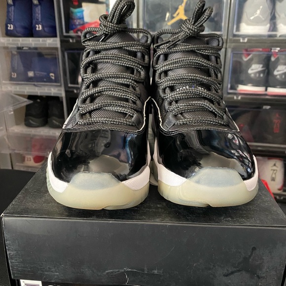 space jam jordans size 8.5